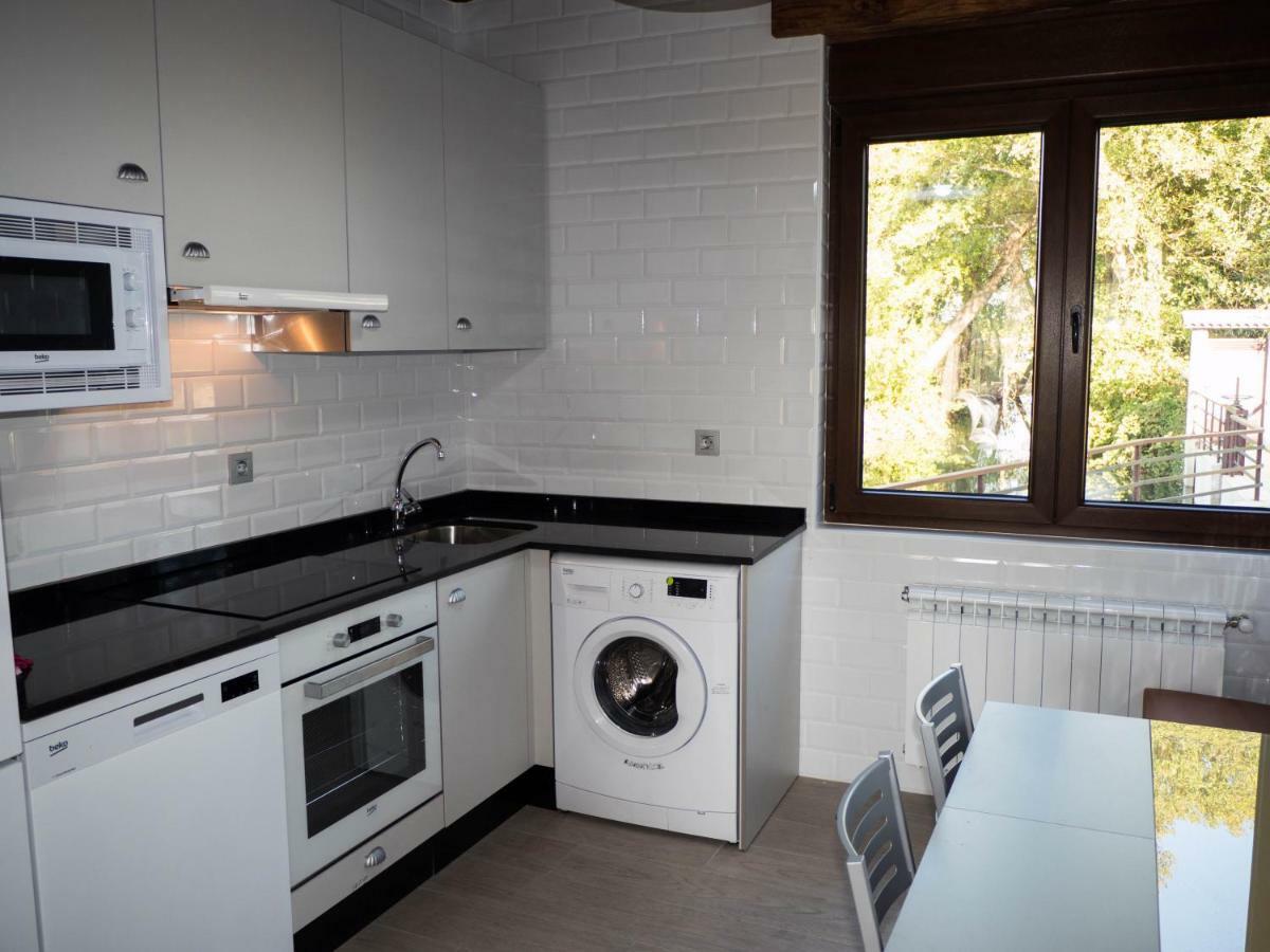 Apartamentos La Fabrica Villaluenga de la Vega Екстер'єр фото
