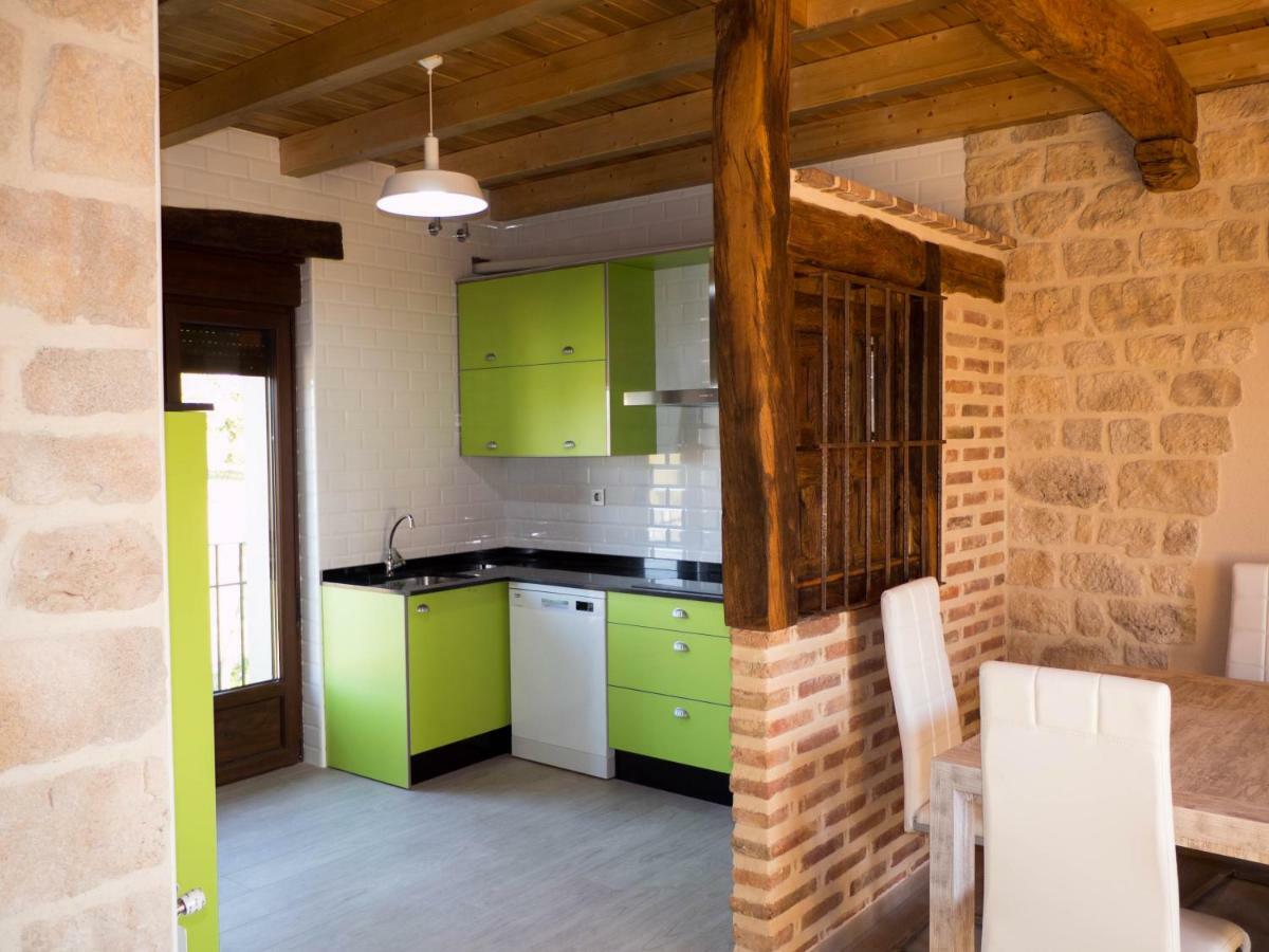 Apartamentos La Fabrica Villaluenga de la Vega Екстер'єр фото