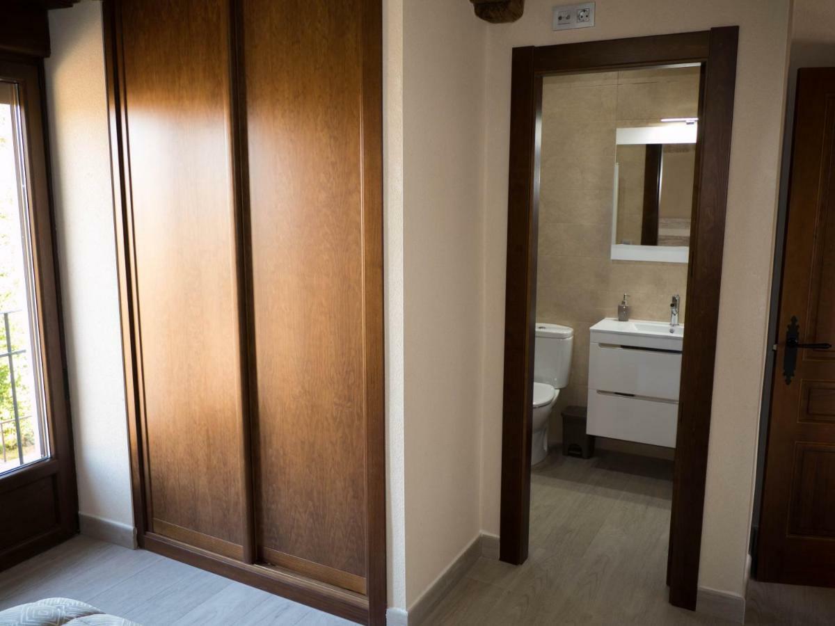 Apartamentos La Fabrica Villaluenga de la Vega Екстер'єр фото