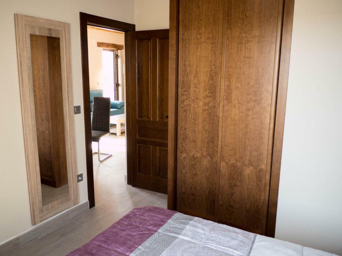 Apartamentos La Fabrica Villaluenga de la Vega Екстер'єр фото
