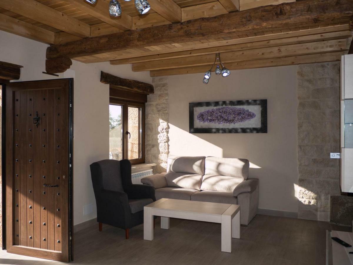Apartamentos La Fabrica Villaluenga de la Vega Екстер'єр фото