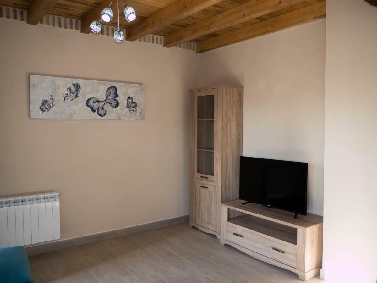 Apartamentos La Fabrica Villaluenga de la Vega Екстер'єр фото